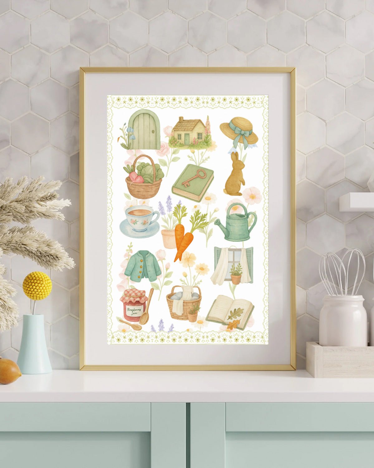 Affiche Beatrix Potter – Objets illustrés du terrier Pierre Lapin - La Papet' Littéraire
