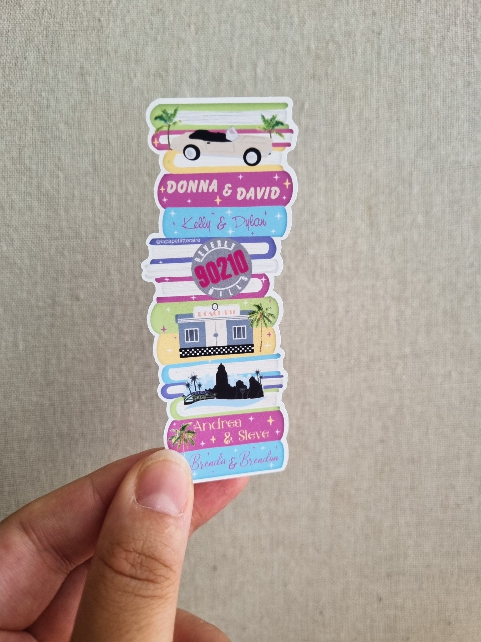 Stickers Piles de livres : Bridgerton, Anne de Green Gables, Outlander, Gilmore Girls, Friends - La Papet' Littéraire